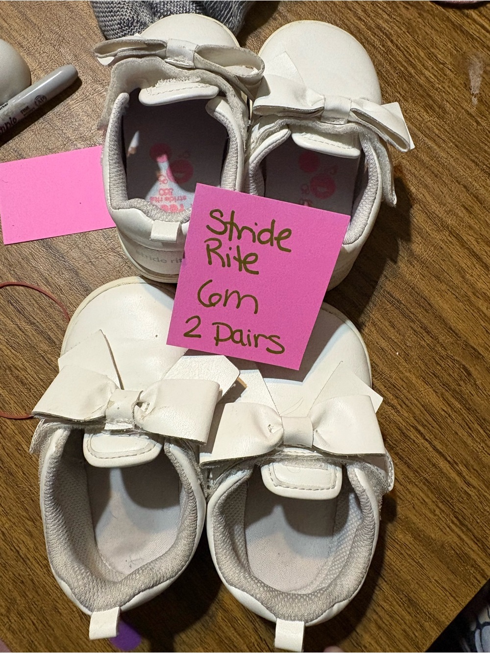 ONE PAIR Stride Rite White Bow Baby Walker Shoes -